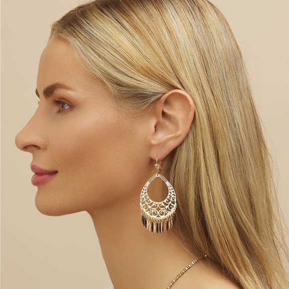 Gold 18k Gold Plated Filigree Cut Out Drop Earrings - Picture 2 of 4